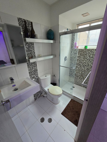 Venta Moderno Apartamento Amoblado Las Chimeneas Valencia Rr 281722