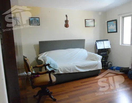 Amplia Casa En Venta, Fraccionamiento Oceanía.