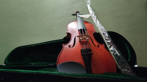 Imagen 3 de 3 de Viola Cremona 13 Pulgadas Modelo Sva-50 Totalmente Nueva