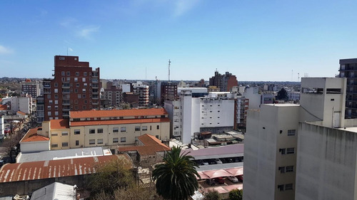 Imagen 7 de 20 de Edificio - Moron