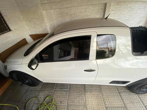 Imagen 4 de 9 de Volkswagen Saveiro 2013 1.6 Gp Ce Pack Electr.+seg.+radio