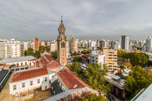 Oficina Venta, La Plata. Balcón, Terraza Y Privada