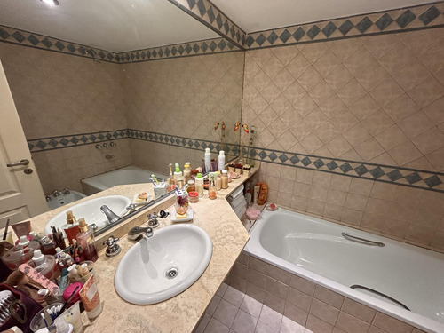 Venta Demaria Y Sinclair, 3 Amb. Con Patio. Cochera. 126m2