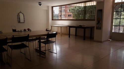 Imagen 3 de 28 de Apartamento En La Av. Sanz Urb. El Marqués