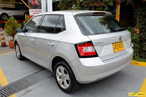 Skoda Fabia 1.6 3 Generación Ambition Hb Mt