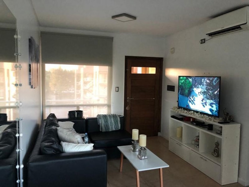 Imagen 5 de 14 de Venta De Impecable Departamento En Amaneceres Residence