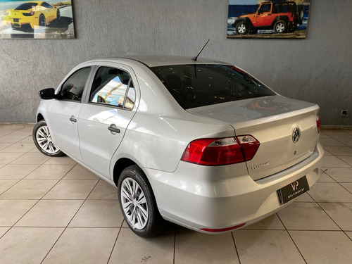 Volkswagen Voyage 1.6 MSI TOTALFLEX 4P MANUAL