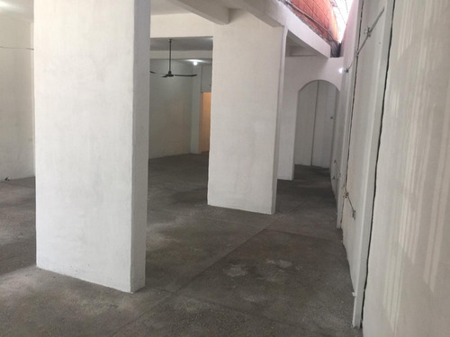 Jojutla Rento Excelente Local Comercial Con Opcion De Casa Habitacion Al Fondo Ubicado En Calle Con Alto Flujo Vehicular A Un Costado De Abarrotera Fuentes Jojutla