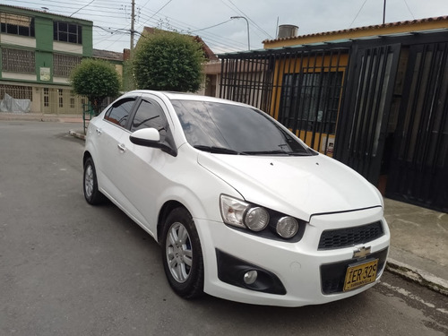 Chevrolet Sonic 1.6 Lt 4 p