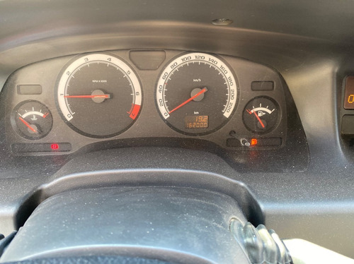 Imagem 9 de 12 de Chevrolet Zafira 2.0 Mpfi Comfort 8v 2011