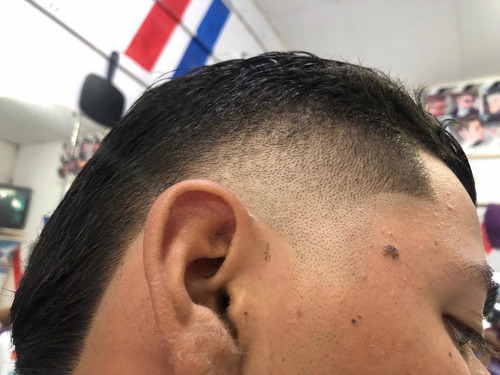 Imagen 5 de 5 de Se Busca Trabajo En Barbería Algunas Fotos De Mis Cortes!!