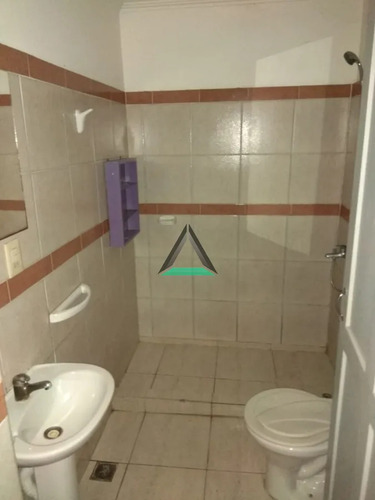 Venta De Casa 11 Apartamentos Para Renta Totalmente Alquilada