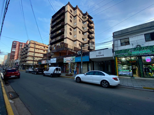 V002 Venta Local Comecial En Venta Chiozza San Bernardo Peatonal Muy Centrico