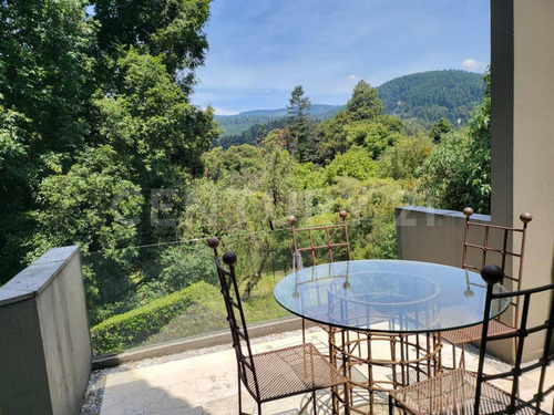 Casa En Condominio En Renta O Venta Desarrollada En Desniveles Y Tapancos
