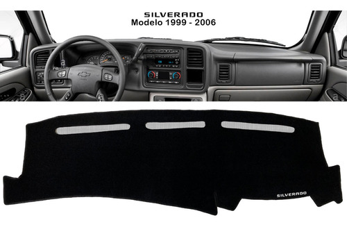 Cubretablero Bordado Chevrolet Silverado Modelo 2001