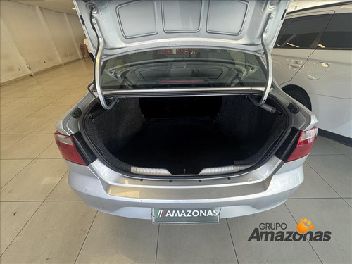 Volkswagen Voyage 1.0 MI TRENDLINE 8V FLEX 4P MANUAL