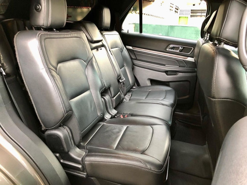 Imagen 7 de 10 de Ford Explorer