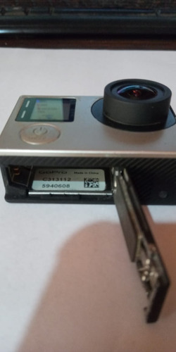 Gopro Hero 4 Silver- 4k Action Camera Com 4 Baterias + Itens