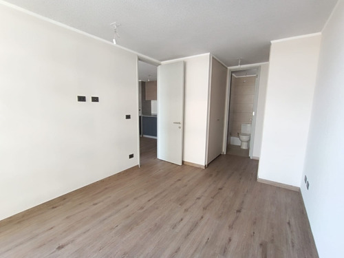 Departamento Nuevo En Venta / Macul