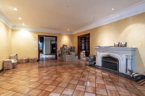 Casa En Arriendo/venta En La Macarena. Cod A8366