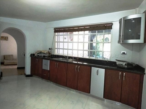 Imagen 9 de 30 de Casa En Venta Castillejo Mls #22-18431 Sonia León 0412-710.58.02