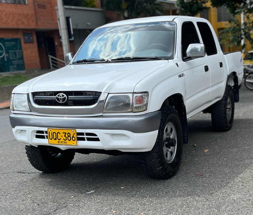 Toyota Hilux 2.4 Ex Hi Rider Plus