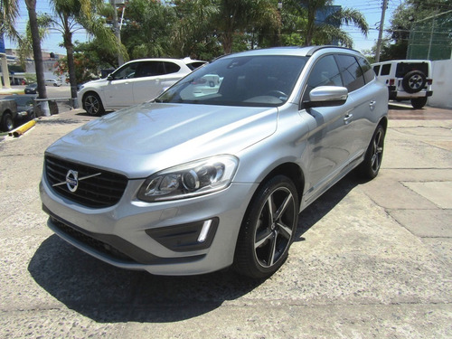 Imagen 9 de 10 de 2016 Volvo Xc60 R Desing Awd