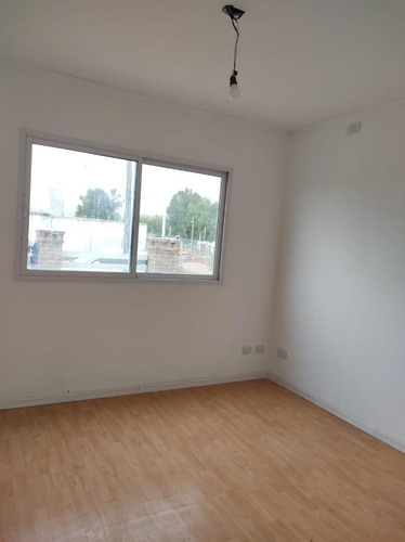 Imagen 5 de 9 de Casa A Estrenar Dos Ambientes En Hermoso Barrio