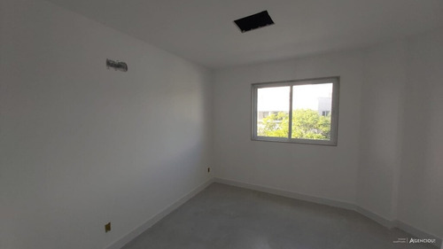 Imagem 5 de 10 de Apartamento À Venda No Bairro Recreio Dos Bandeirantes - Rio De Janeiro/rj - O-21384-35557