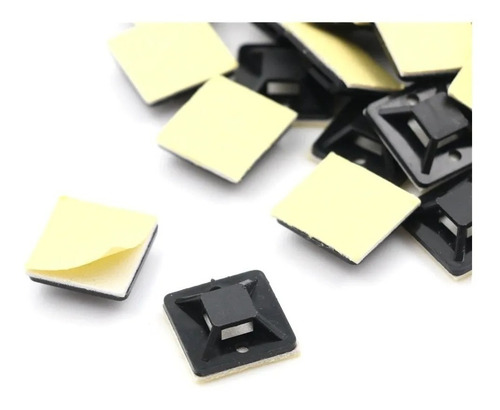 Imagem 2 de 5 de 20 Pcs Organizador Cabos C Abraçadeira 20x20mm Adesivo Preto