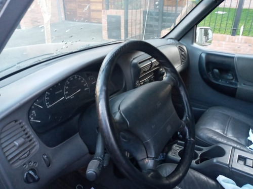 Imagen 5 de 10 de Ford Ranger Limited 4x4 Doble Cabina Diesel 2000