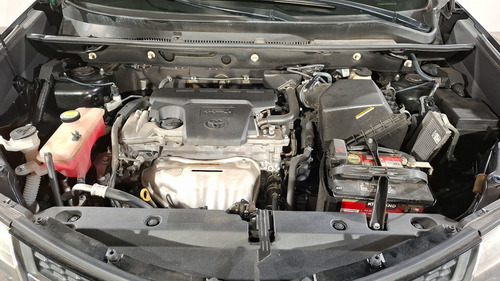 Toyota RAV4 2.5 XLE AWD AT