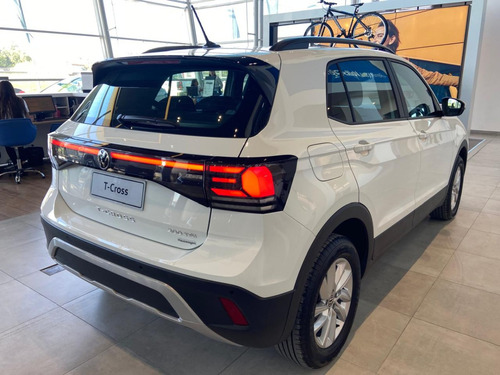 Volkswagen T-Cross TRENDLINE AUT 200TSI