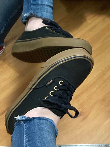 Tênis Vans Authentic