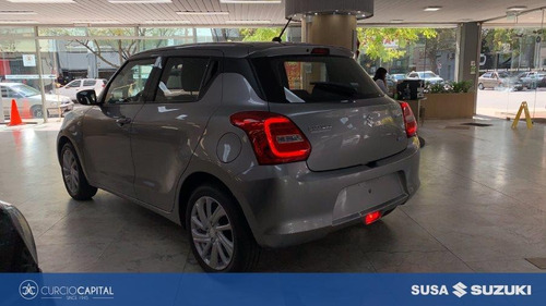 Suzuki Swift Hibrido 2021 Gris Plata 0km