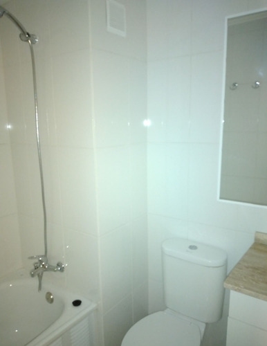 Dpto 1er Piso 2dorm 2baños C/estacionamiento El Llano