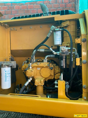 Caterpillar 320d 2011