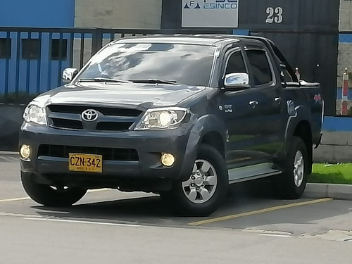 Toyota Hilux 4x4 2.7 Cc
