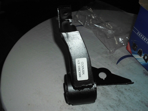 Imagen 4 de 10 de Base Motor Izquierda Neon 99 Al 2002