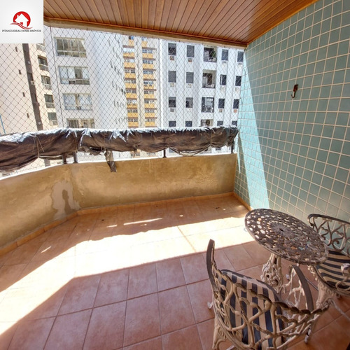 Imagem 1 de 19 de Amplo Apartamento À Venda Próximo Praia Das Pitangueiras (aceita Permuta Em Sp) - Ap05511 - 68850448