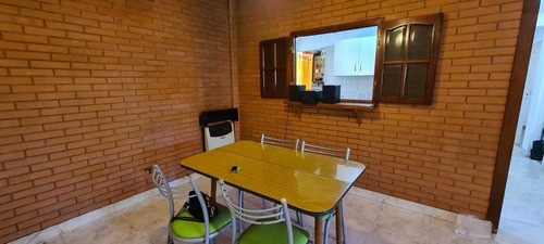 Depto 4 Amb. Planta Baja Con Cochera