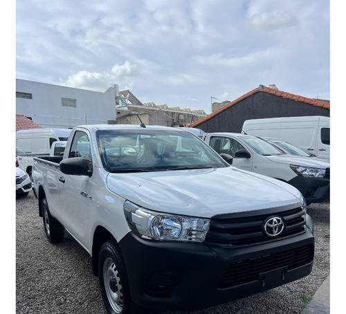 Toyota Hilux Pick-up 2.4 Cs Dx 150cv 4x4