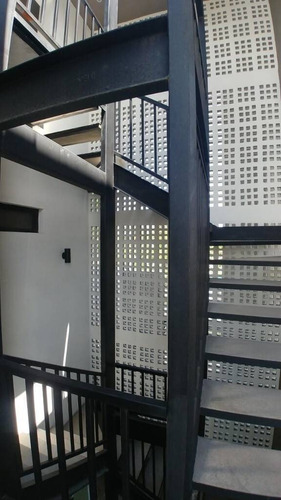 Imagen 15 de 25 de 386986-oficina En Venta Con Bodega Y Casa Amueblada En Col. Los Cedros