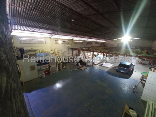 Mls #25-15716 En Terreno Plano Tn