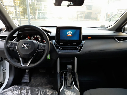 Imagen 11 de 17 de Toyota Corolla Cross Xei Cvt Pg