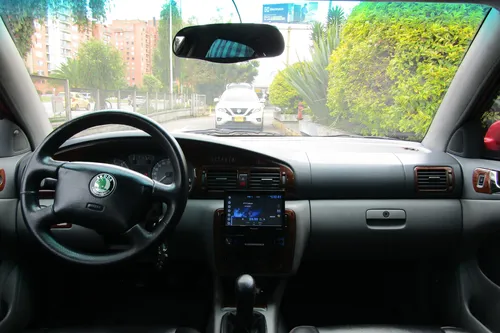 Skoda Octavia 1.8 SLX Lujo