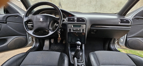 Imagen 9 de 16 de Peugoet 406 Hdi Xs Premium