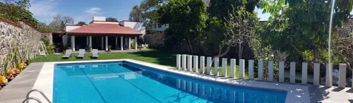 Casa En Venta, Lomas De Cuernavaca, 6 Recámaras