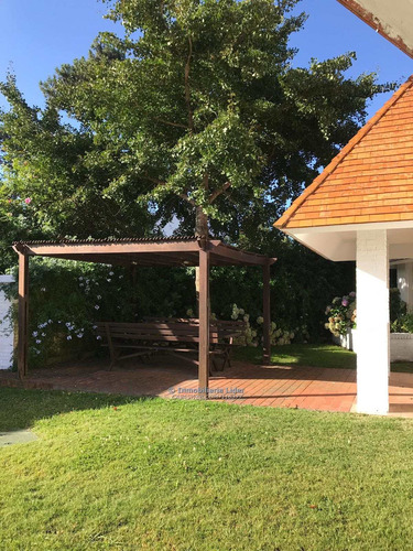 Imagen 17 de 18 de Preciosa Casa En Barrio Rincón Del Indio