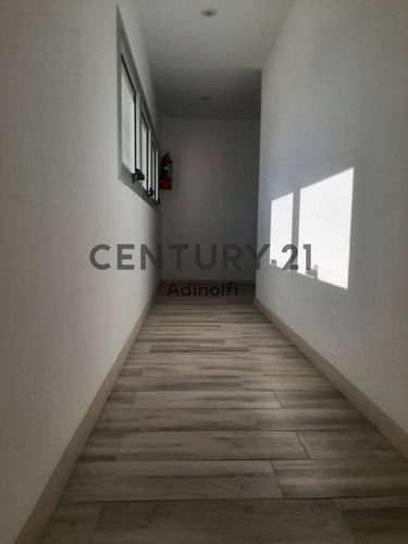 Imagen 25 de 30 de Av. 19 E/ 39 Y 40 - Departamento De 1 Dormitorio En Venta